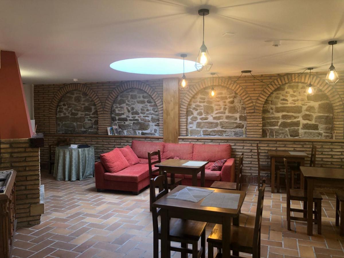 Hostal Rural 18 De Abril Olite Extérieur photo