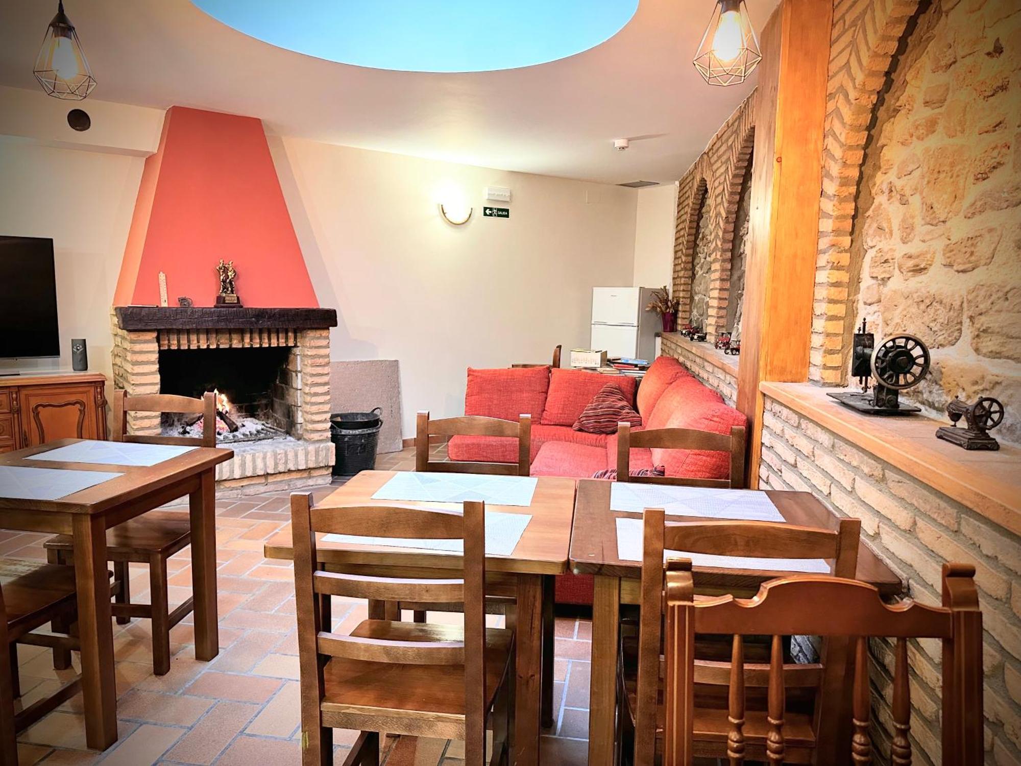Hostal Rural 18 De Abril Olite Extérieur photo